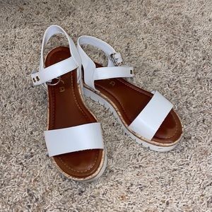 Unisa White Platform Shoes